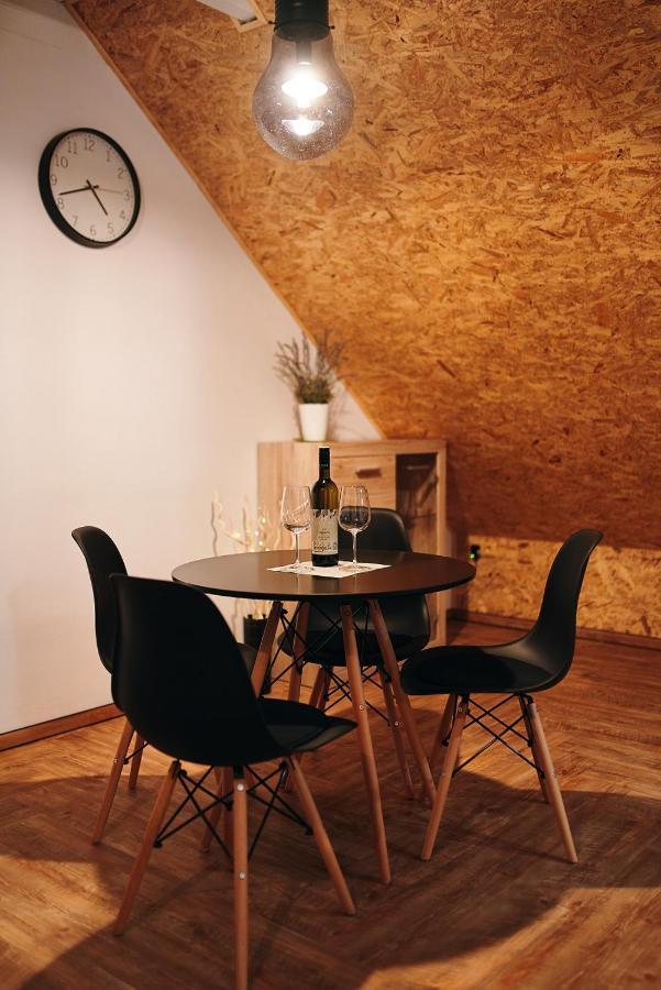Apartmán Garage Harrachov Exteriér fotografie