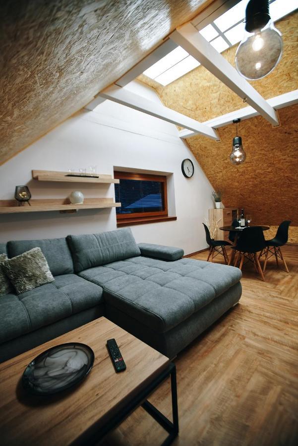 Apartmán Garage Harrachov Exteriér fotografie